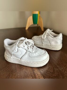 Nike Force 1 Baby Toddler Size 6 Triple White Leather Sneakers DH2926-111